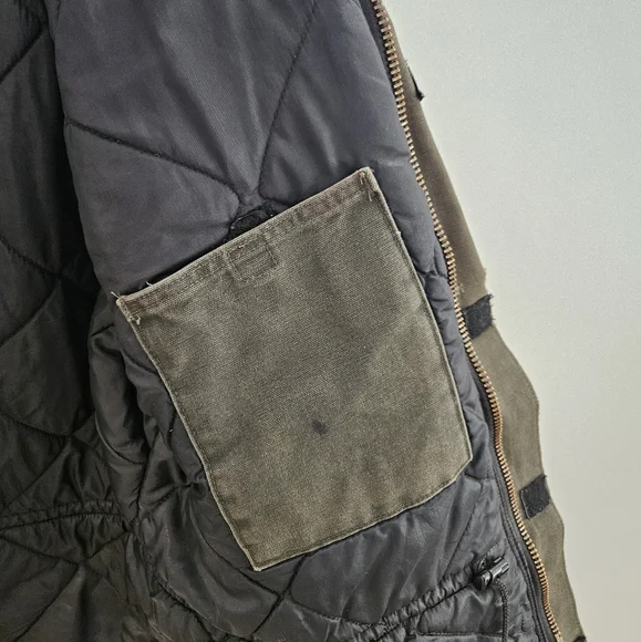 Carhartt Men's Black Jacket - Picture 11 of 16